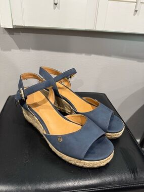 Tommy Hilfiger Navy Espadrille Wedge Sandals